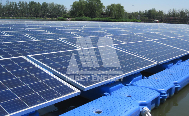 水上漂浮光伏電站建設(shè)要注意什么？水上發(fā)電系統(tǒng)如何選擇？