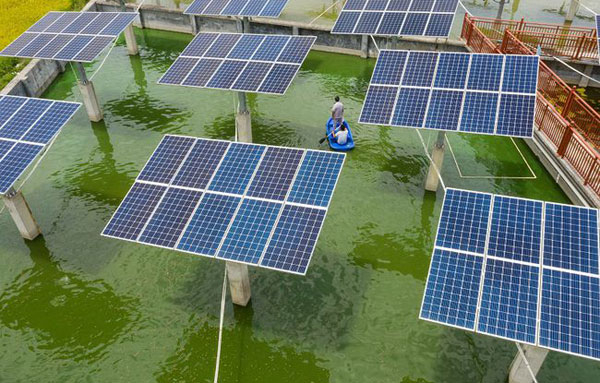 水上漁光互補(bǔ)光伏發(fā)電有什么優(yōu)勢(shì)？發(fā)展?jié)摿θ绾危? /></div>
                        <div   id=