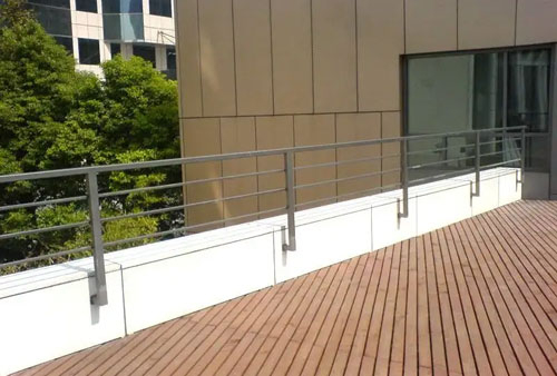 女兒墻是什么？女兒墻的作用有哪些？