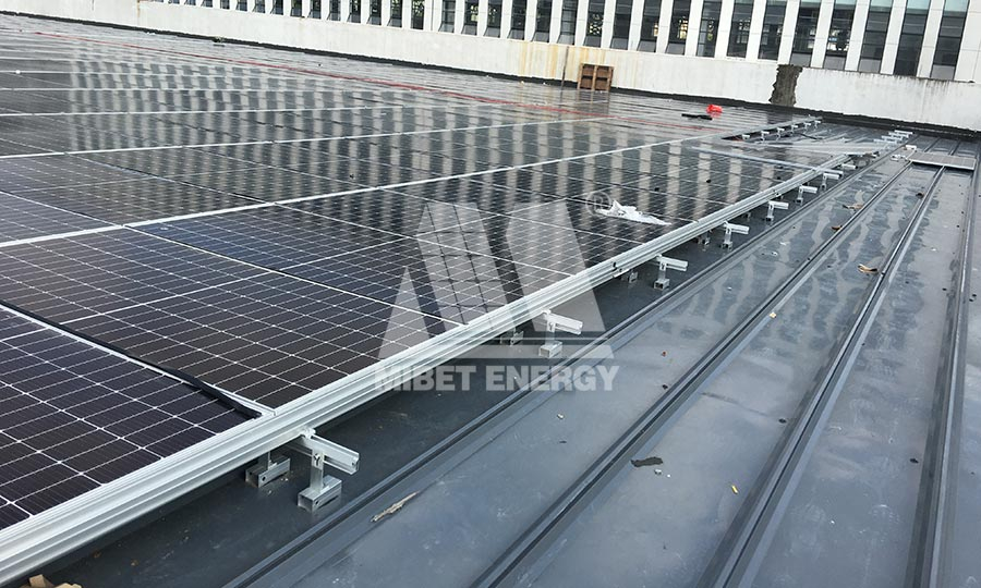 中國杭州彩鋼瓦屋頂BAPV項(xiàng)目-4