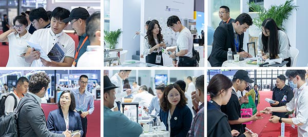 參觀者向我們咨詢